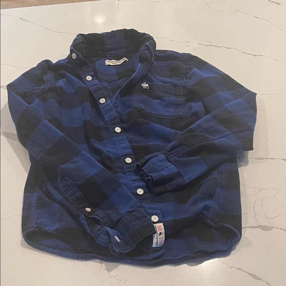 Abercrombie & Fitch Kids Navy and Black Checkered Shirt size 13/14